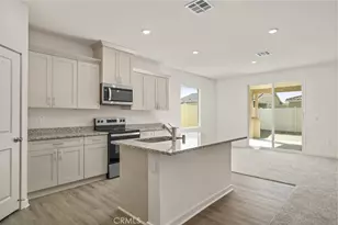 752 Lori Tree, San Jacinto, CA 92582 - Photo 3