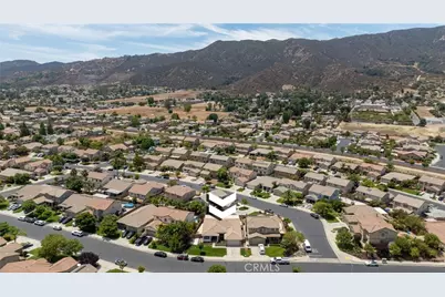 19735 Berrywood Drive, Lake Elsinore, CA 92530 - Photo 33