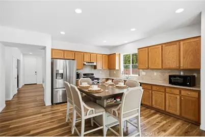 19735 Berrywood Drive, Lake Elsinore, CA 92530 - Photo 11