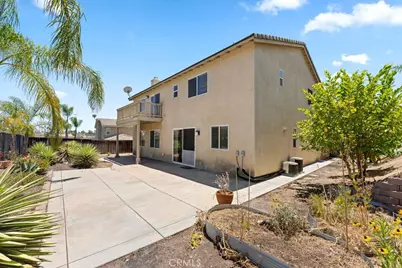 23622 Saratoga Springs, Murrieta, CA 92562 - Photo 5