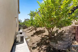 23622 Saratoga Springs, Murrieta, CA 92562 - Photo 7