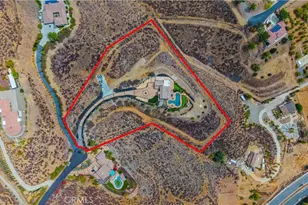 30800 Sorrel Ln, Canyon Lake, CA 92587 - Photo 13