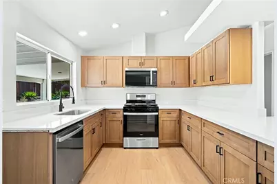 33455 Hidden Hollow Drive, Wildomar, CA 92595 - Photo 13