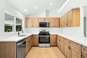 33455 Hidden Hollow Dr, Wildomar, CA 92595 - Photo 13