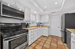 2860 E Ventura Rd, Palm Springs, CA 92262 - Photo 17