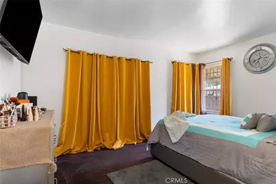 10522 Parmelee, Los Angeles, CA 90002 - Photo 9