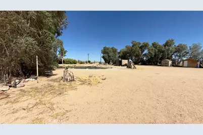 39100 Desert View Road, Newberry Springs, CA 92365 - Photo 37