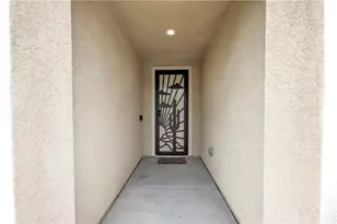 29512 Longship Dr, Menifee, CA 92585 - Photo 5