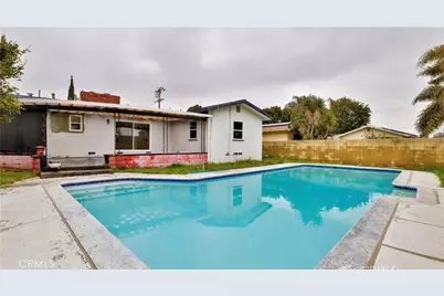 477 E Van Koevering, Rialto, CA 92376 - Photo 19