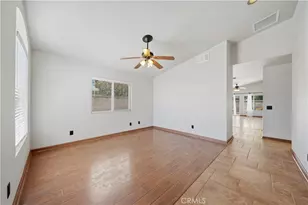 31920 Calle Vimianzo, Temecula, CA 92592 - Photo 5