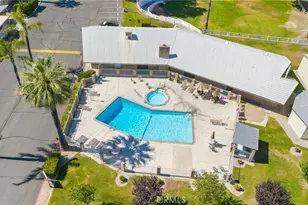 42751 E Florida Ave, Hemet, CA 92544 - Photo 47