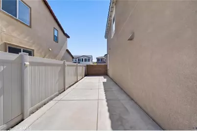 34185 Chenille Street, Murrieta, CA 92563 - Photo 23