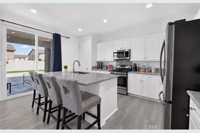 34185 Chenille Street, Murrieta, CA 92563 - Photo 3