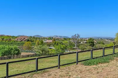 35820 Pauba Rd, Temecula, CA 92592 - Photo 31