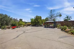 525 Calle Encanto, El Cajon, CA 92019 - Photo 17