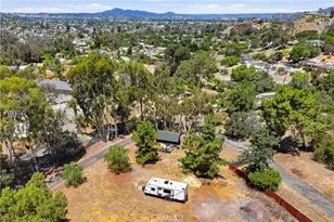 525 Calle Encanto, El Cajon, CA 92019 - Photo 71