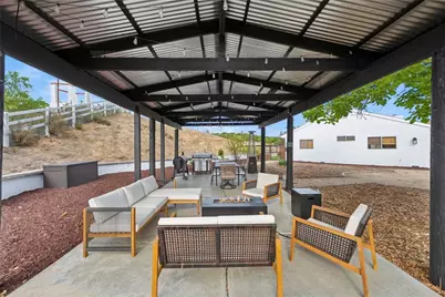 40752 Los Amantes Road, Temecula, CA 92592 - Photo 39