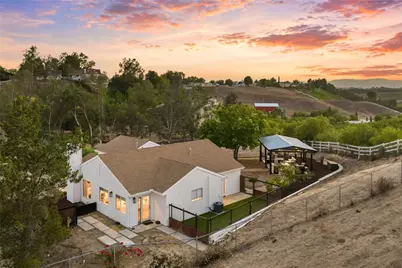 40752 Los Amantes Road, Temecula, CA 92592 - Photo 45