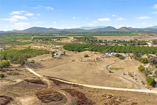 40752 Los Amantes Rd, Temecula, CA 92592 - Photo 59