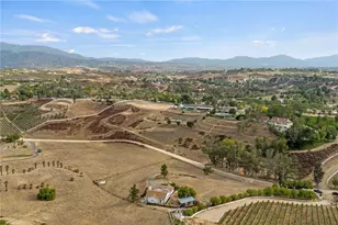 40752 Los Amantes Rd, Temecula, CA 92592 - Photo 61