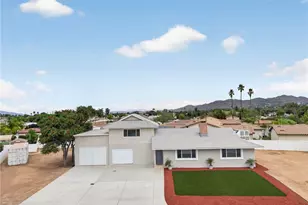 34915 Orange, Wildomar, CA 92595 - Photo 49
