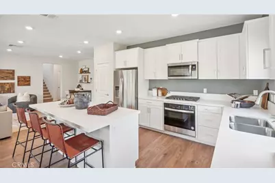 23546 Evening Primrose Court, Wildomar, CA 92595 - Photo 5