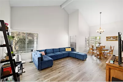 39654 Avenida Miguel Oeste, Murrieta, CA 92563 - Photo 3