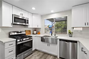 39654 Avenida Miguel Oeste, Murrieta, CA 92563 - Photo 13