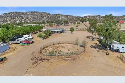 24124 Agate Lane, Homeland, CA 92548 - Photo 33
