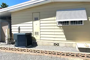1053 W Johnston Ave, Hemet, CA 92543 - Photo 47