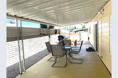 1053 W Johnston Avenue, Hemet, CA 92543 - Photo 59