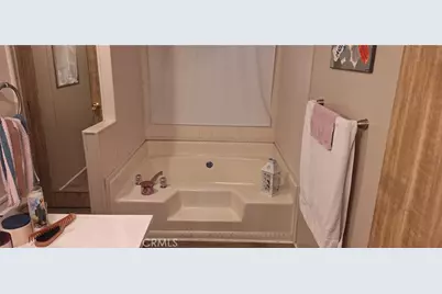 575 Lyon #19, Hemet, CA 92543 - Photo 15