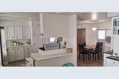575 Lyon #19, Hemet, CA 92543 - Photo 11