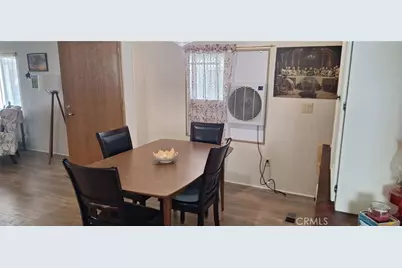 575 Lyon #19, Hemet, CA 92543 - Photo 5