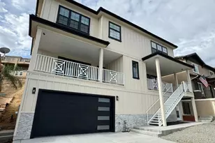 22163 Vacation Dr, Canyon Lake, CA 92587 - Photo 1