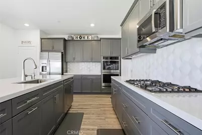 30028 Arroyo Springs, Murrieta, CA 92563 - Photo 15