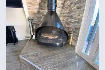33012 Donner, Running Springs, CA 92308 - Photo 3