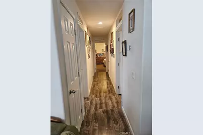 10001 W Frontage Road #211, South Gate, CA 90280 - Photo 11
