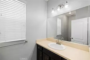 37330 Paseo Tulipa, Murrieta, CA 92563 - Photo 11