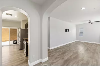 37330 Paseo Tulipa, Murrieta, CA 92563 - Photo 5
