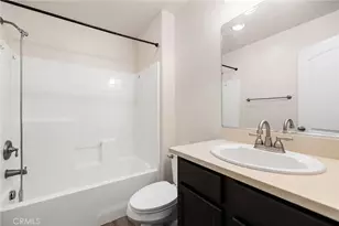 37330 Paseo Tulipa, Murrieta, CA 92563 - Photo 17