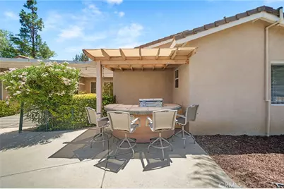 42248 Chisolm Trail, Murrieta, CA 92562 - Photo 51
