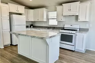 999 S Santa Fe Ave, San Jacinto, CA 92583 - Photo 9