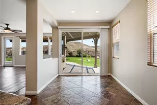 424 Peter Pl, Simi Valley, CA 93065 - Photo 27