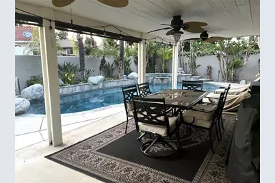 30027 Swan Point, Canyon Lake, CA 92587 - Photo 7