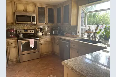 30027 Swan Point, Canyon Lake, CA 92587 - Photo 3