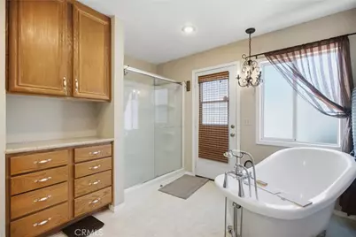 24440 Woodshed Way, Wildomar, CA 92595 - Photo 17