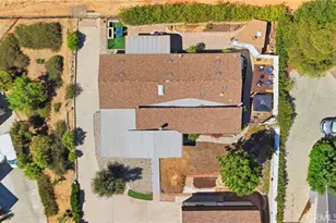 24440 Woodshed Way, Wildomar, CA 92595 - Photo 5