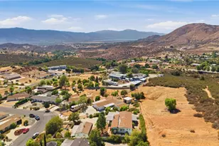 24440 Woodshed Way, Wildomar, CA 92595 - Photo 47