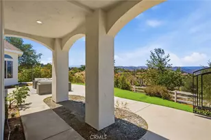 1094 Hillcrest View Ln, Fallbrook, CA 92028 - Photo 53